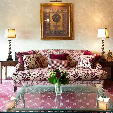 Ardeevin Guest Bed & Breakfast Donegal Town